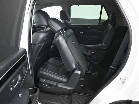 Certified 2023 Honda Pilot EX-L image 26