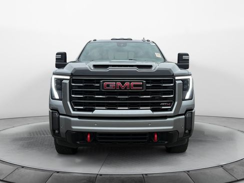 Used 2024 GMC Sierra 2500 AT4 w/ AT4 Premium Plus Package AWD/4WD image 7