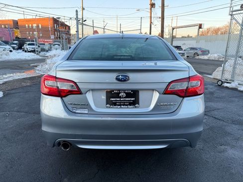 Used 2017 Subaru Legacy 2.5i Premium image 5