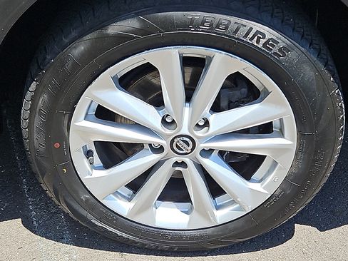 Certified 2019 Nissan Rogue Sport S w/ Appearance Package AWD/4WD image 8