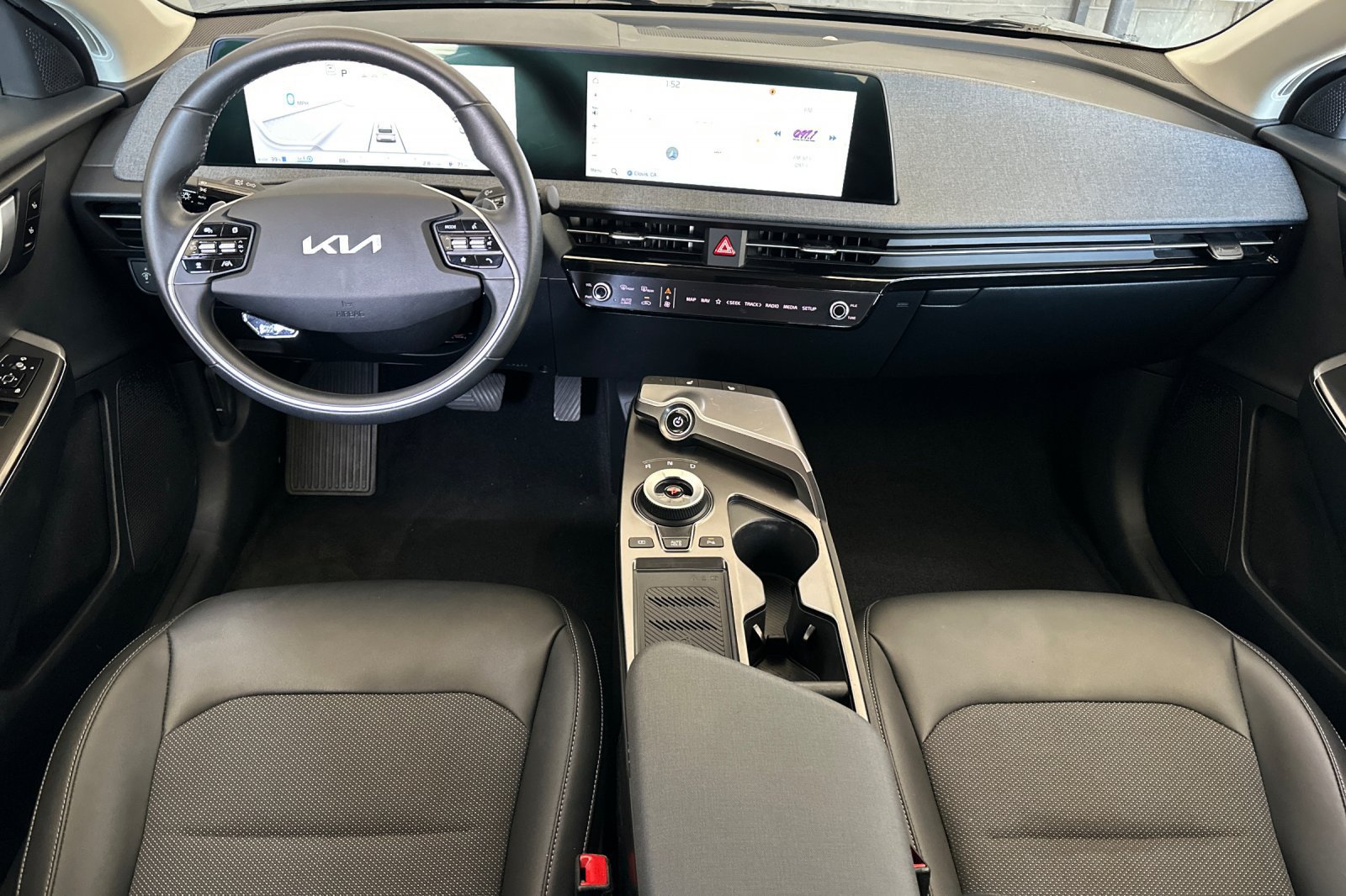 Certified 2024 Kia EV6 Light RWD image 14