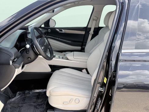 Used 2024 Genesis GV80 2.5T AWD/4WD image 24