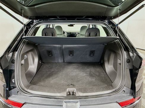 Used 2023 Chevrolet Bolt EUV LT w/ Driver Confidence Package image 16