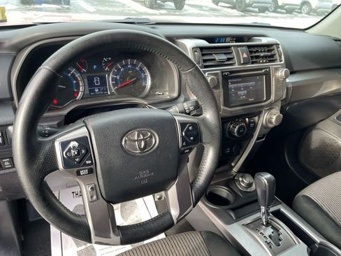 Used 2019 Toyota 4Runner SR5 image 15