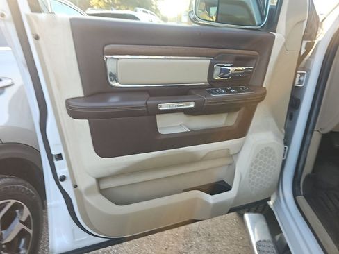 Used 2017 RAM 3500 Laramie image 11