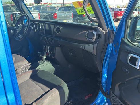 Used 2020 Jeep Gladiator Rubicon AWD/4WD image 28