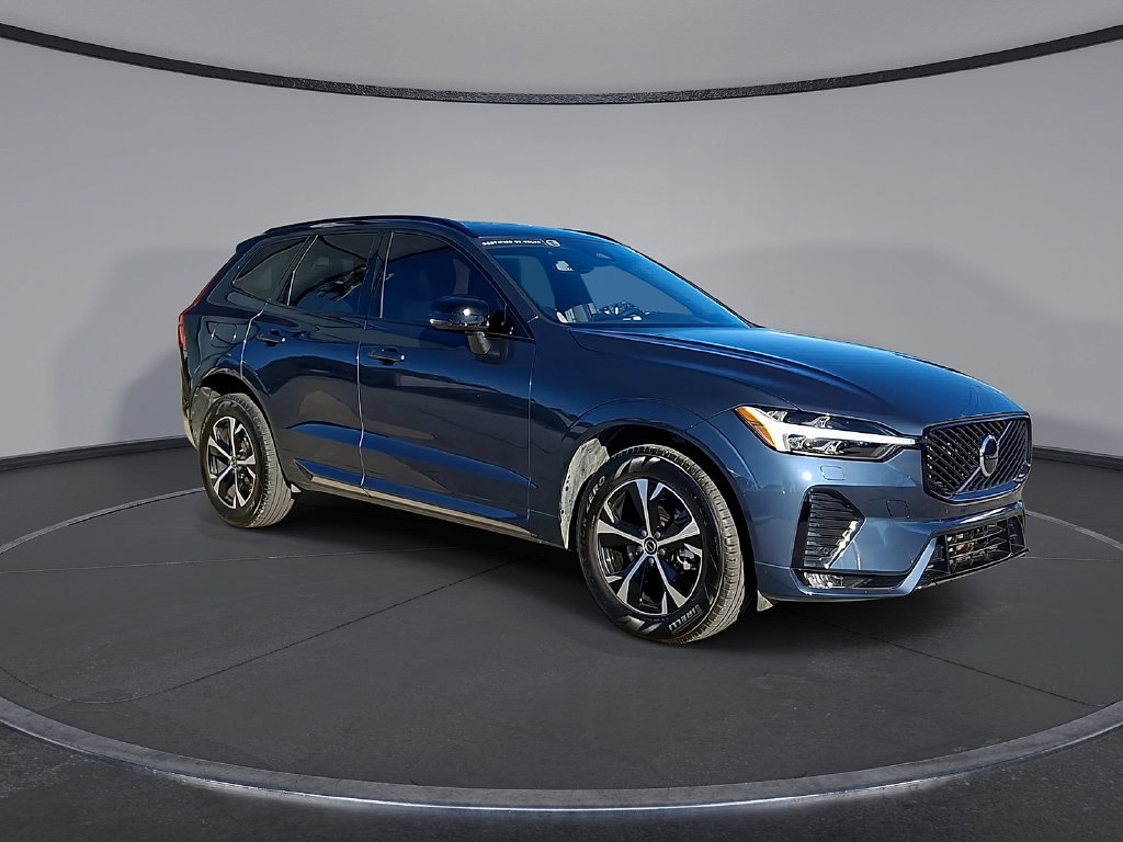 Certified 2026 Volvo XC60 B5 Core AWD/4WD image 5