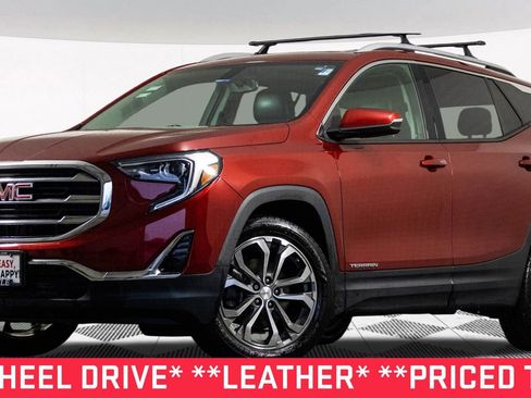 Used 2019 GMC Terrain SLT w/ Preferred Package image 2