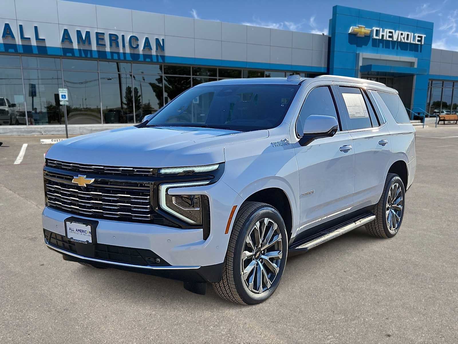 New 2026 Chevrolet Tahoe High Country w/ Sun And Tow Package AWD/4WD image 4