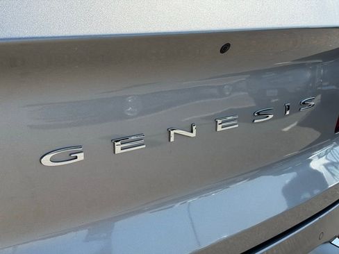 Used 2021 Genesis GV80 2.5T w/ Advanced Package 03 image 13