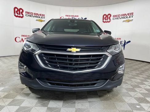 Used 2020 Chevrolet Equinox LT FWD image 2
