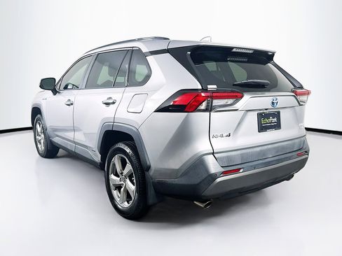 Used 2019 Toyota RAV4 Limited image 5