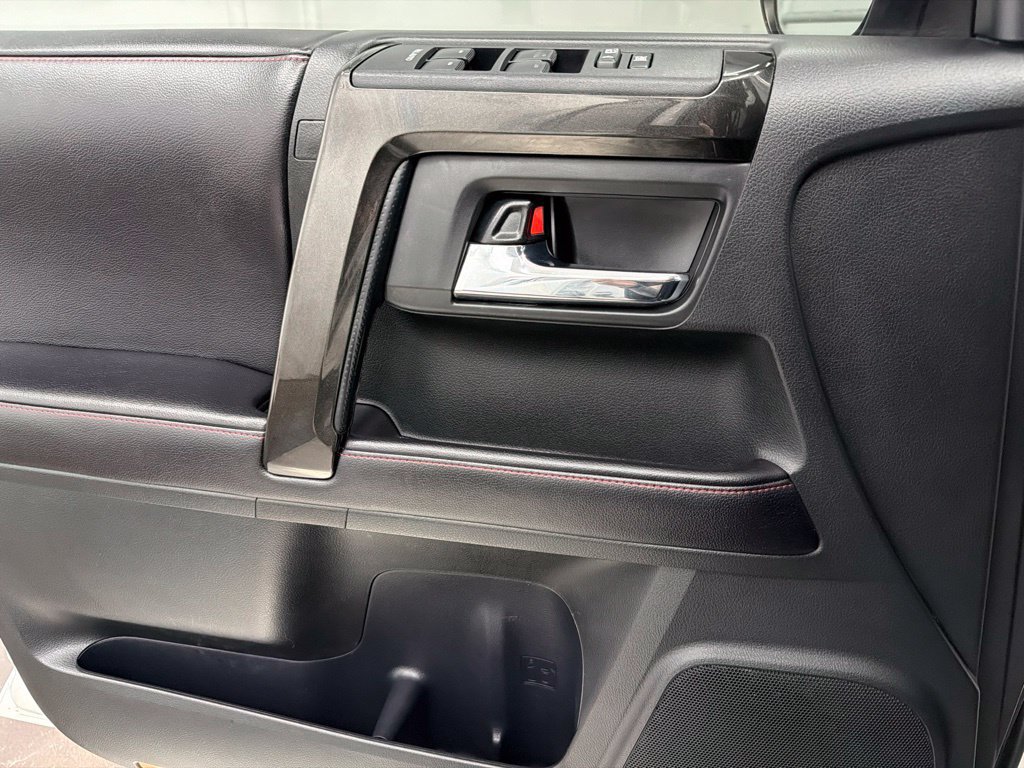 Used 2016 Toyota 4Runner TRD Pro AWD/4WD image 16