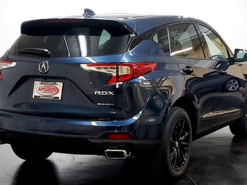 New 2026 Acura RDX SH-AWD image 5