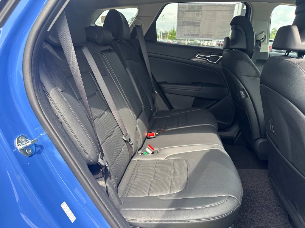 New 2026 Kia Sportage SX FWD image 10