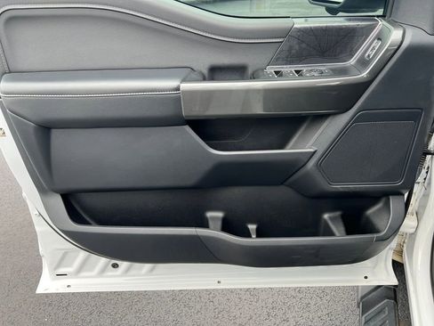 Used 2022 Ford F150 XLT w/ Equipment Group 302A High image 11