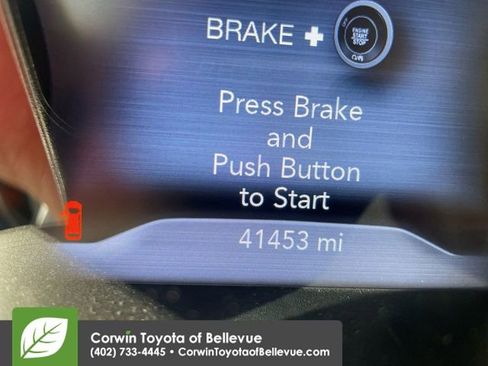 Used 2020 Jeep Cherokee Limited image 10