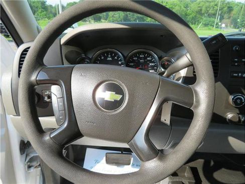 Used 2013 Chevrolet Silverado 2500 W/T image 7