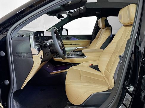 New 2025 Cadillac Escalade IQ Luxury 2 image 12