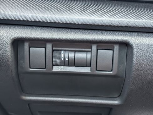 Used 2024 Subaru Crosstrek 2.5i Sport image 26