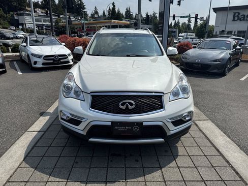 Used 2017 INFINITI QX50 AWD w/ Premium Plus Package image 2