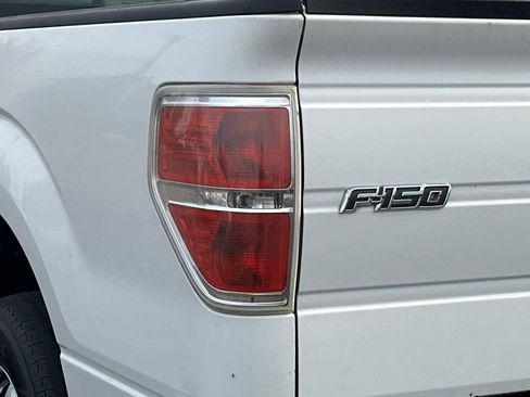 Used 2011 Ford F150 XL image 15