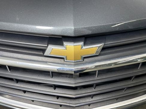 Used 2018 Chevrolet Equinox LT image 10