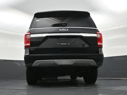 Used 2020 Ford Expedition XLT w/ Equipment Group 201A RWD image 26
