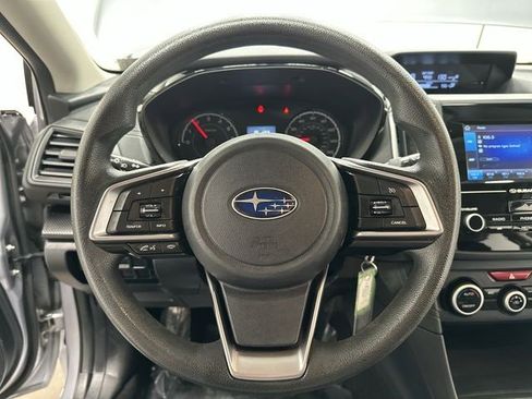 Used 2021 Subaru Crosstrek 2.0i image 7