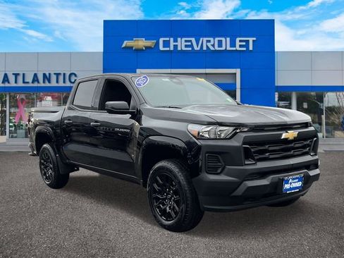 Certified 2025 Chevrolet Colorado W/T w/ WT Custom Package image 2