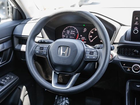 Used 2026 Honda CR-V EX image 13