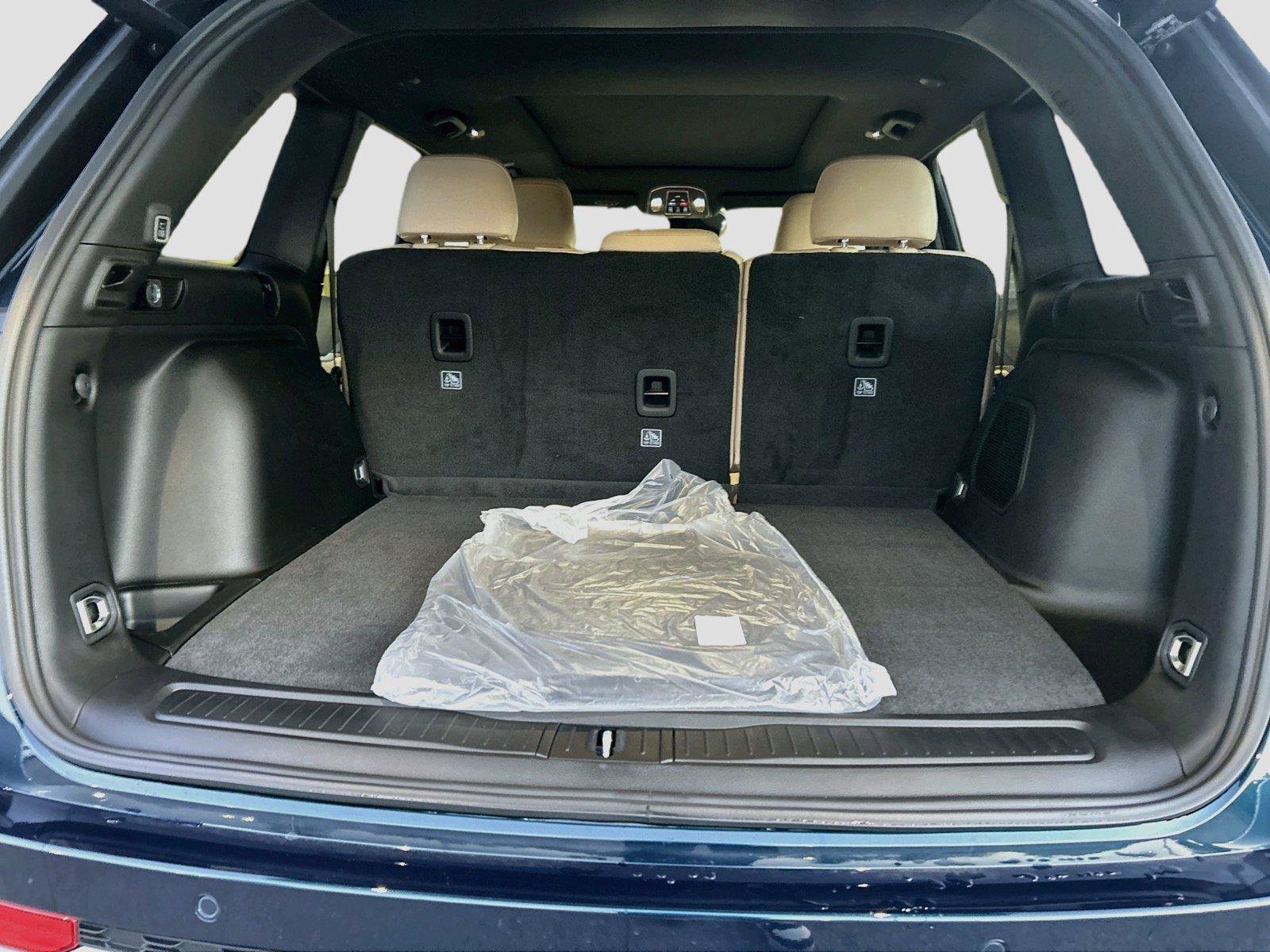 New 2027 Jeep Grand Cherokee Limited AWD/4WD image 14