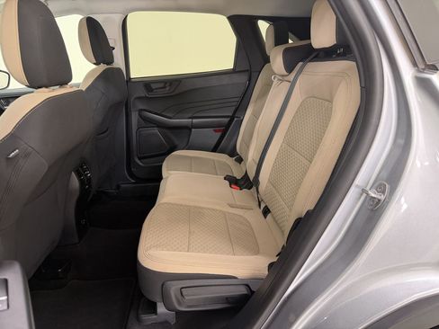 Used 2022 Ford Escape SE w/ Convenience Package FWD image 23