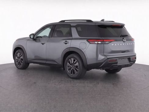 Used 2025 Nissan Pathfinder SV FWD image 7