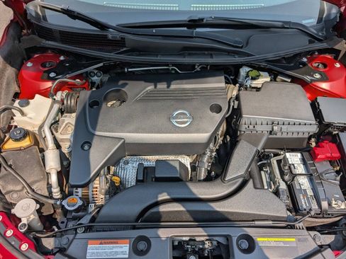 Used 2015 Nissan Altima 2.5 S w/ Power Driver Seat Package FWD image 9