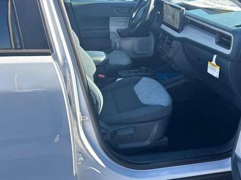 Used 2025 Ford Maverick XLT w/ XLT Luxury Package image 13