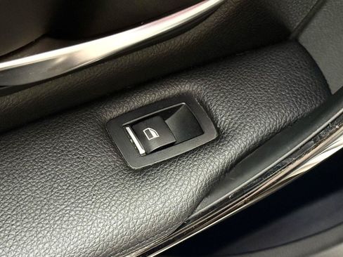 Used 2017 BMW 330e RWD image 19