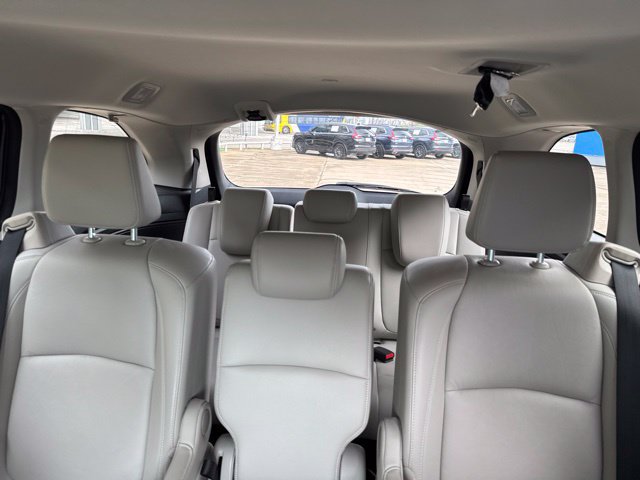 Used 2025 Honda Odyssey EX-L image 10