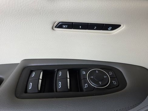 Certified 2023 Cadillac XT6 Premium Luxury w/ LPO, Floor Liner Package AWD/4WD image 30