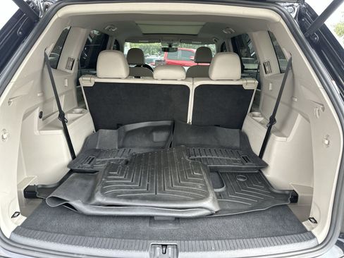 Used 2021 Volkswagen Atlas SE w/ Panoramic Sunroof Package FWD image 19