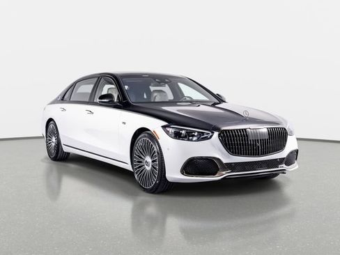 Used 2025 Mercedes-Benz Maybach S 680 4MATIC image 5