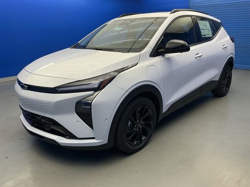 New 2027 Chevrolet Bolt RS FWD image 3