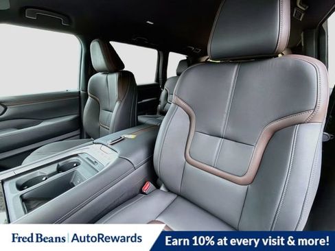 New 2026 Nissan Armada SL AWD/4WD image 18