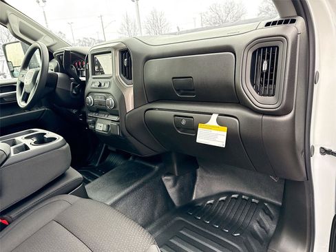 New 2026 GMC Sierra 3500 Pro w/ Convenience Package AWD/4WD image 15