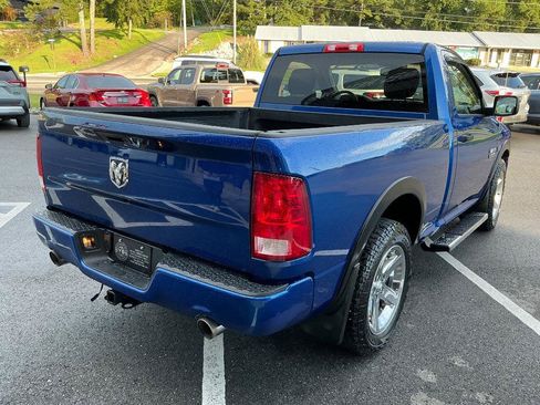 Used 2016 RAM 1500 Express w/ Popular Equipment Group AWD/4WD image 4
