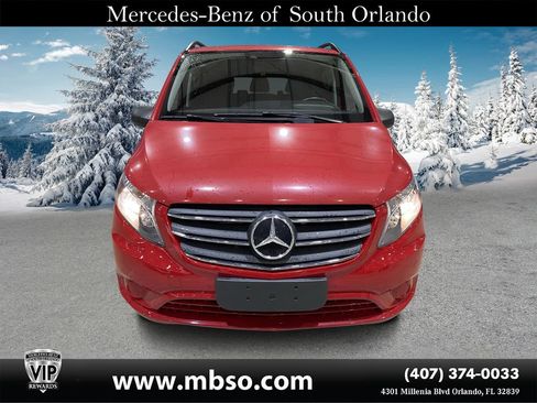 Used 2023 Mercedes-Benz Metris Passenger image 19