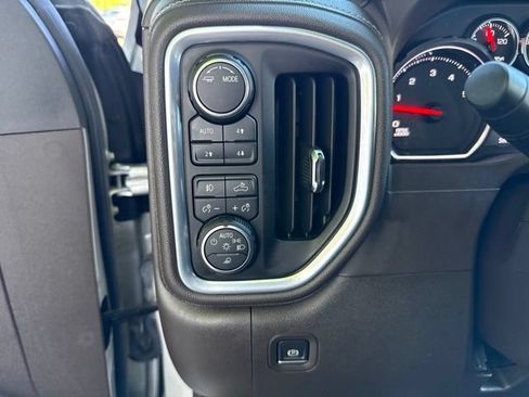 Used 2023 Chevrolet Silverado 3500 LTZ AWD/4WD image 24