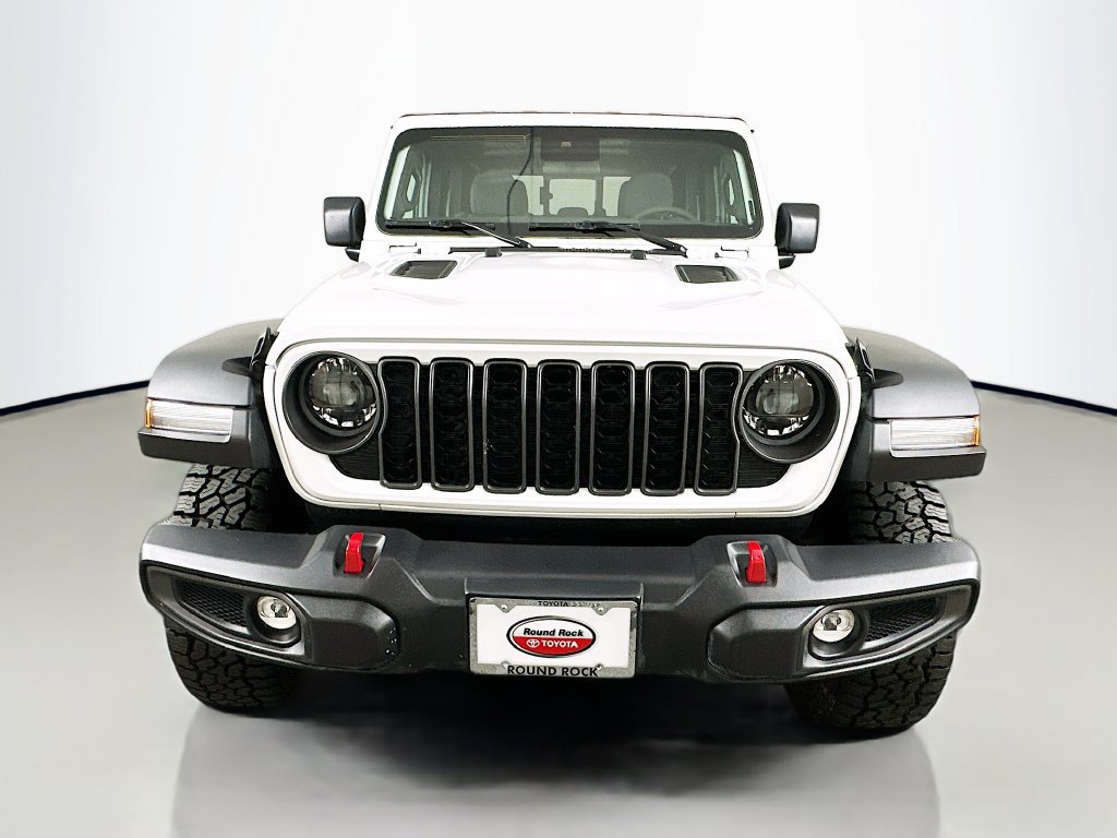 Used 2024 Jeep Gladiator Rubicon w/ Safety Group AWD/4WD image 2