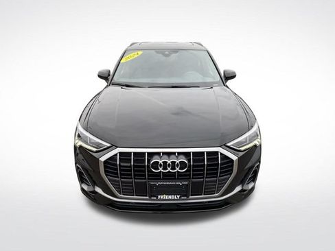 Used 2024 Audi Q3 2.0T Premium w/ Convenience Package AWD/4WD image 11