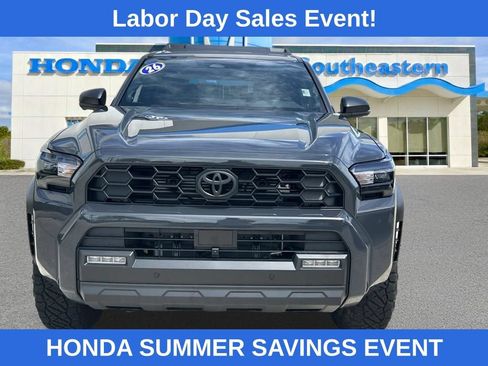 Used 2026 Toyota 4Runner TRD Off-Road Premium AWD/4WD image 2